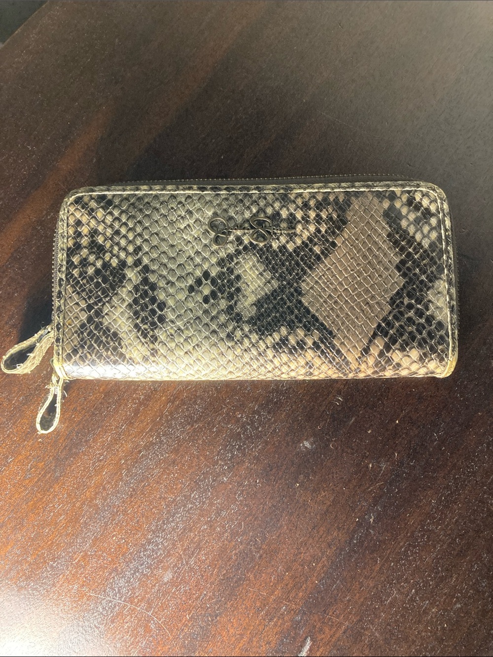Jessica SimpsonSnake-Print Zip Wallet - Brown/Black